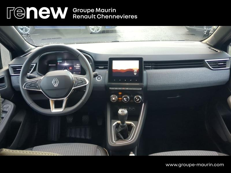 Photo 12 de l’annonce de RENAULT Clio d’occasion à vendre à CHENNEVIÈRES-SUR-MARNE