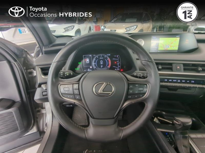 Photo 9 de l’annonce de LEXUS UX d’occasion à vendre à NÎMES