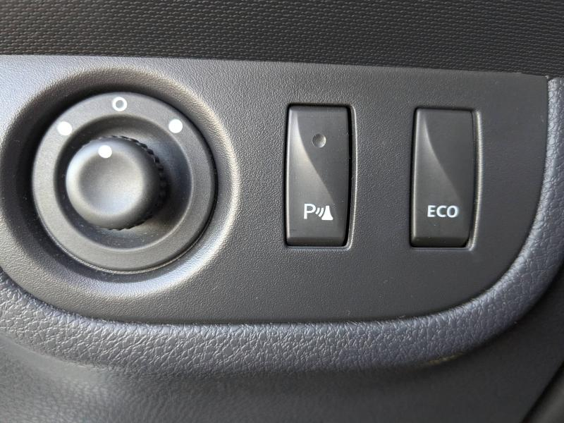 Photo 10 de l’annonce de DACIA Sandero d’occasion à vendre à LA VALETTE