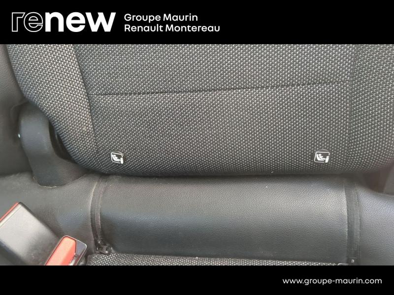 Photo 16 de l’annonce de RENAULT Captur d’occasion à vendre à VARENNES SUR SEINE