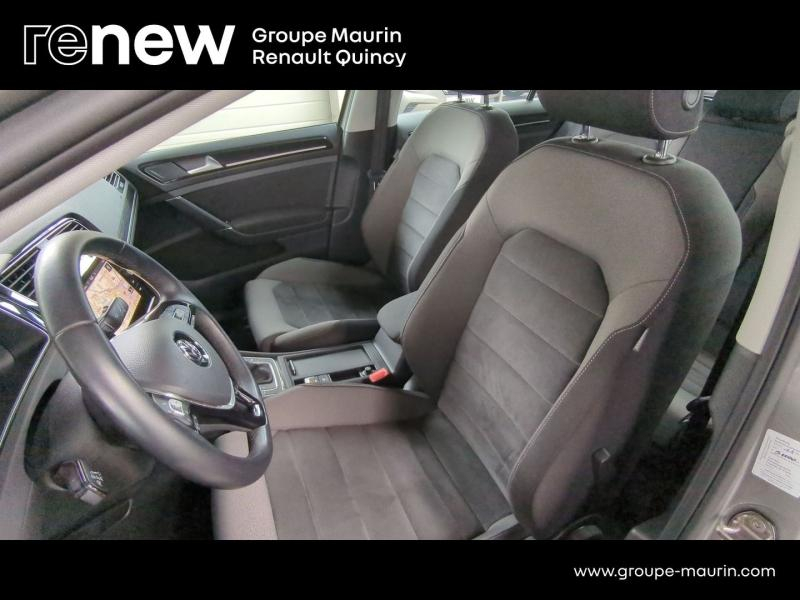 group.seo.links.detann.title Photo 12 de l’annonce de VOLKSWAGEN Golf d’occasion à vendre à QUINCY-SOUS-SÉNART