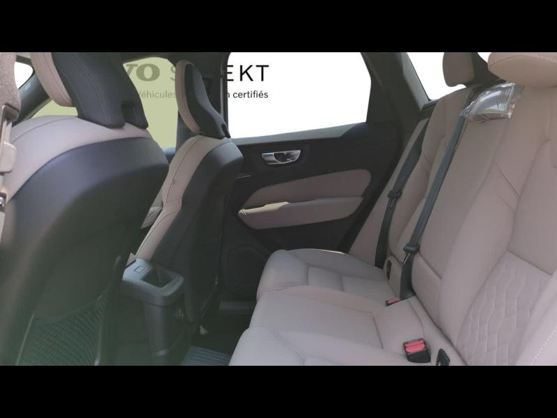 Photo 6 de l’annonce de VOLVO XC60 d’occasion à vendre à AIX-EN-PROVENCE