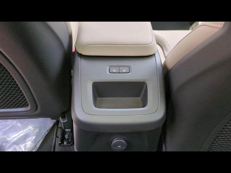 Photo 16 de l’annonce de VOLVO XC60 d’occasion à vendre à AIX-EN-PROVENCE