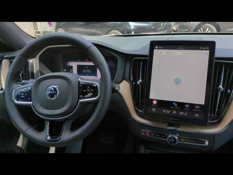 Photo 18 de l’annonce de VOLVO XC60 d’occasion à vendre à AIX-EN-PROVENCE