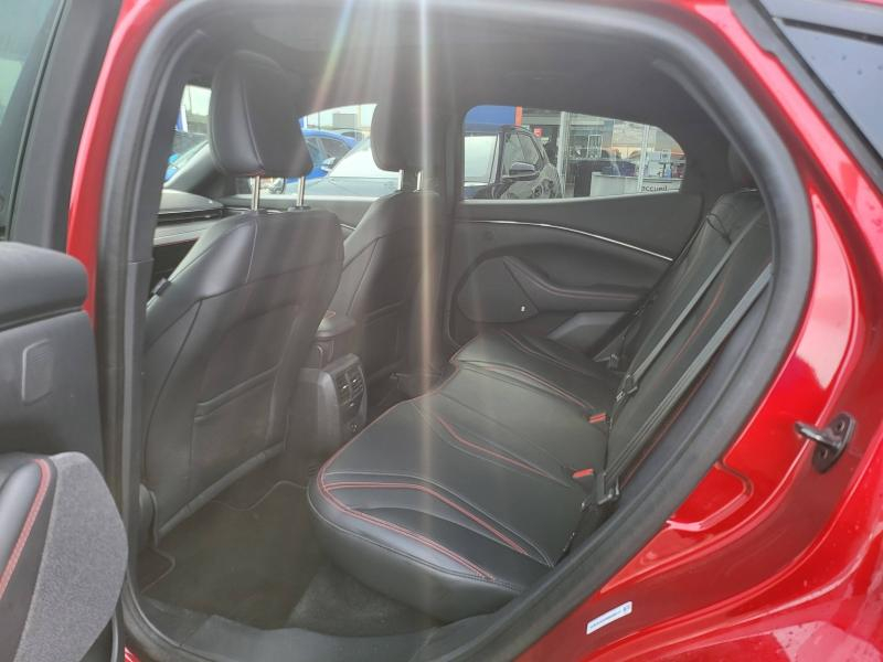 Photo 10 de l’annonce de FORD Mustang Mach-E d’occasion à vendre à FRÉJUS