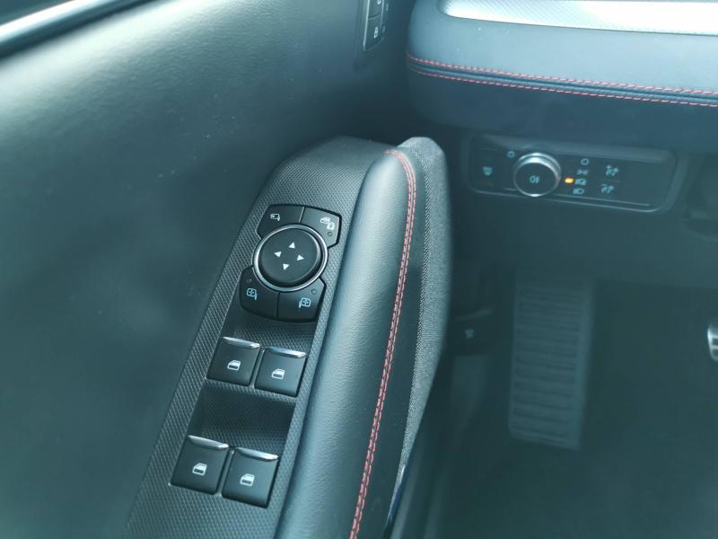 Photo 12 de l’annonce de FORD Mustang Mach-E d’occasion à vendre à FRÉJUS