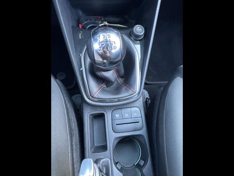 Photo 14 de l’annonce de FORD Fiesta d’occasion à vendre à TOULON