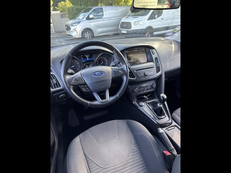 Photo 13 de l’annonce de FORD Focus d’occasion à vendre à TOULON