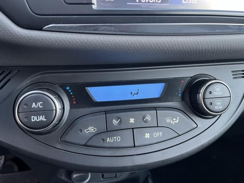 Photo 11 de l’annonce de TOYOTA Yaris d’occasion à vendre à LATTES