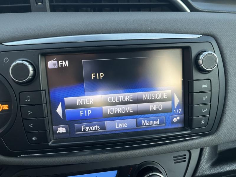 Photo 14 de l’annonce de TOYOTA Yaris d’occasion à vendre à LATTES