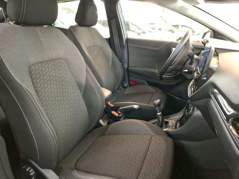 group.seo.links.detann.title Photo 8 de l’annonce de FORD Puma d’occasion à vendre à CARPENTRAS