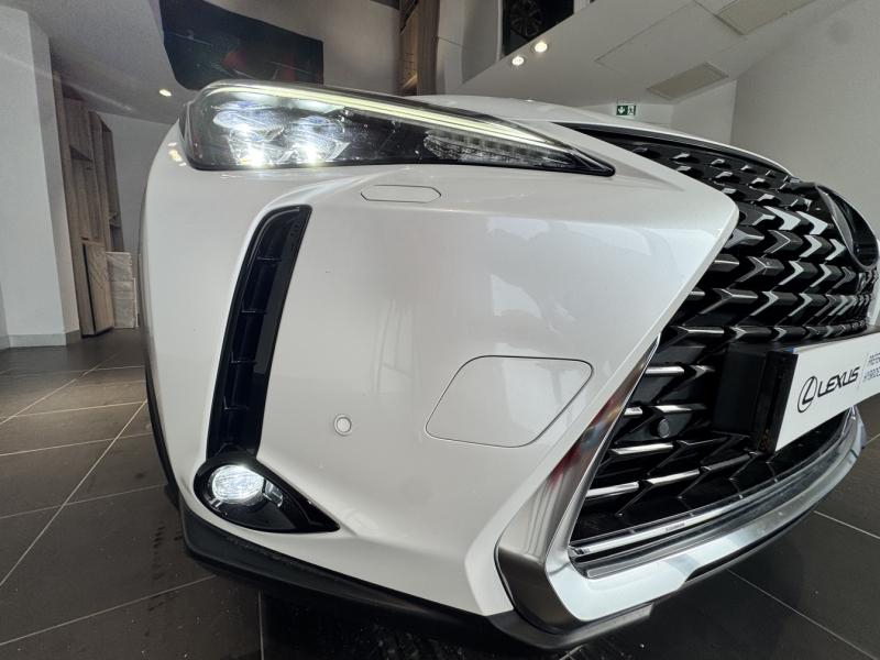 Photo 6 de l’annonce de LEXUS UX d’occasion à vendre à MONTFAVET