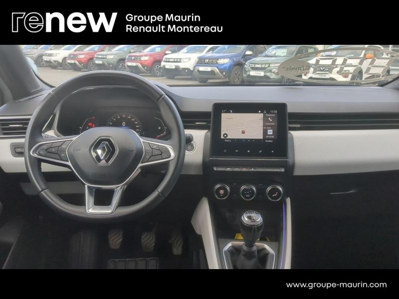 Photo 8 de l’annonce de RENAULT Clio d’occasion à vendre à VARENNES SUR SEINE