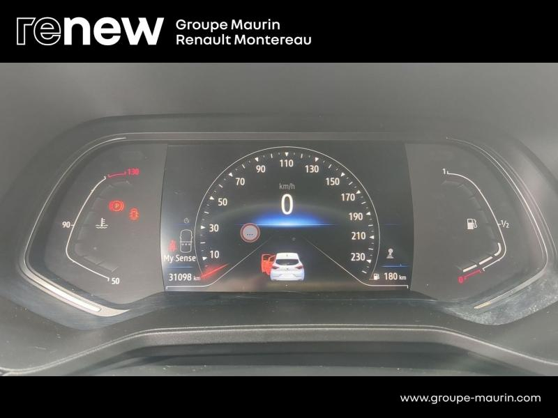 Photo 9 de l’annonce de RENAULT Clio d’occasion à vendre à VARENNES SUR SEINE