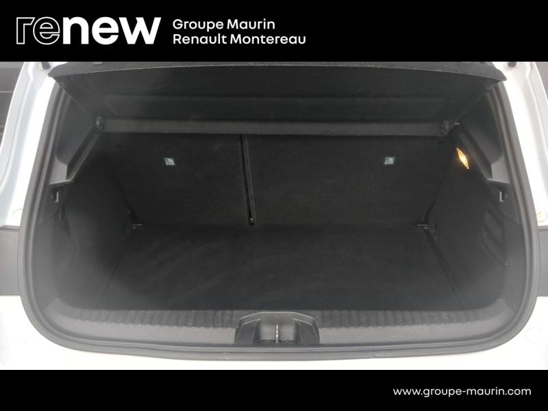 Photo 13 de l’annonce de RENAULT Clio d’occasion à vendre à VARENNES SUR SEINE