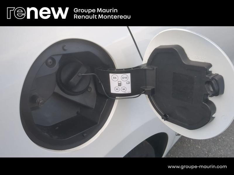 Photo 15 de l’annonce de RENAULT Clio d’occasion à vendre à VARENNES SUR SEINE