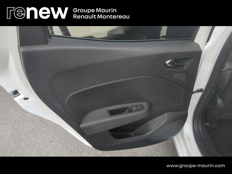 Photo 16 de l’annonce de RENAULT Clio d’occasion à vendre à VARENNES SUR SEINE