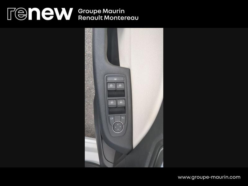 Photo 20 de l’annonce de RENAULT Clio d’occasion à vendre à VARENNES SUR SEINE