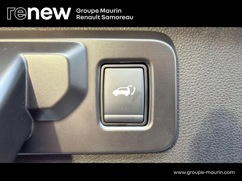 Photo 13 de l’annonce de RENAULT Scenic d’occasion à vendre à SAMOREAU