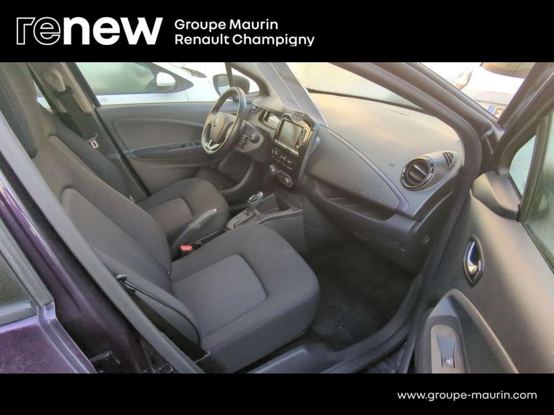 Photo 16 de l’annonce de RENAULT Zoe d’occasion à vendre à CHAMPIGNY-SUR-MARNE