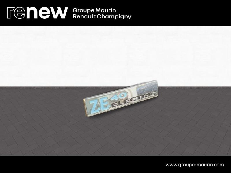 Photo 19 de l’annonce de RENAULT Zoe d’occasion à vendre à CHAMPIGNY-SUR-MARNE