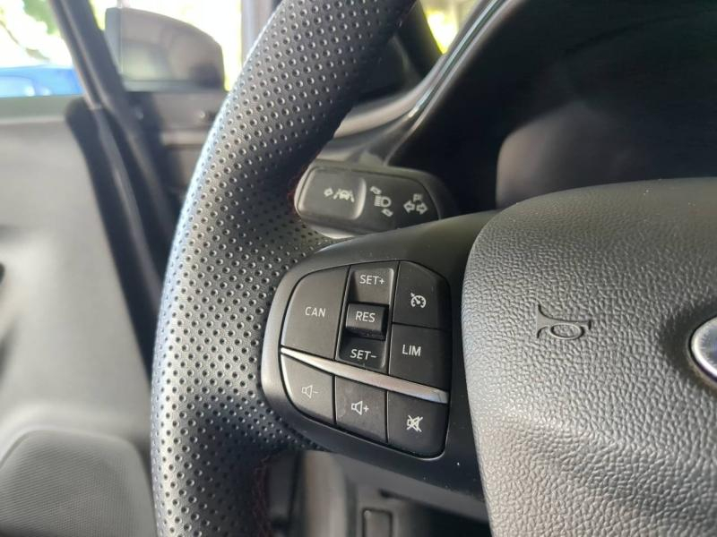 group.seo.links.detann.title Photo 18 de l’annonce de FORD Puma d’occasion à vendre à CARPENTRAS