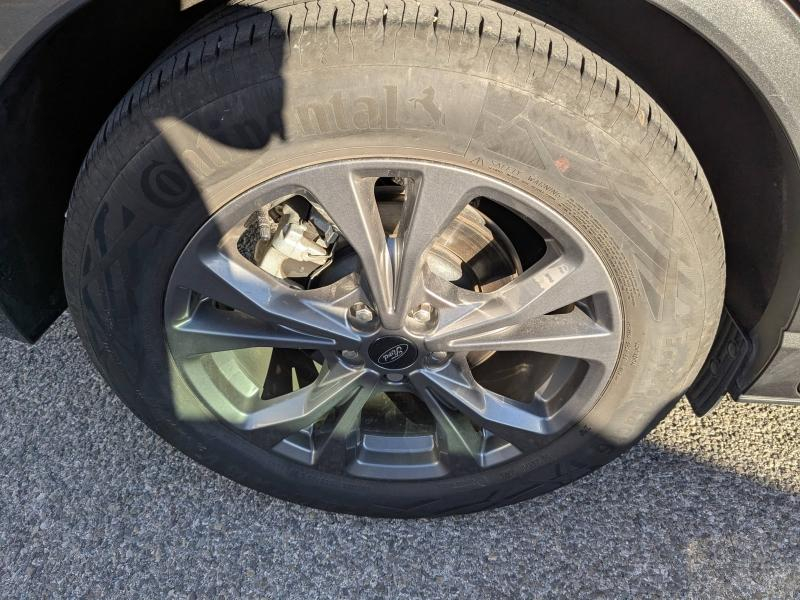 group.seo.links.detann.title Photo 20 de l’annonce de FORD Kuga d’occasion à vendre à LA VALETTE