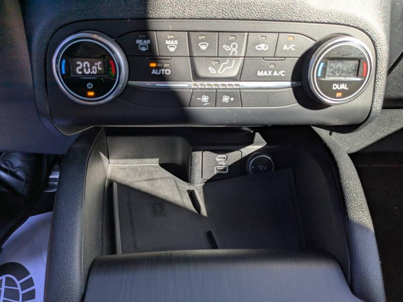 group.seo.links.detann.title Photo 17 de l’annonce de FORD Kuga d’occasion à vendre à LA VALETTE