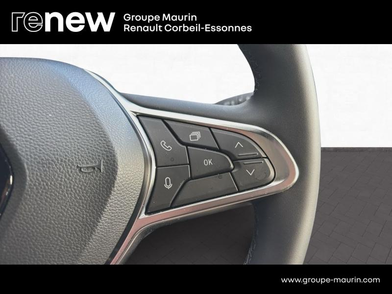 Photo 17 de l’annonce de RENAULT Captur d’occasion à vendre à CORBEIL-ESSONNES