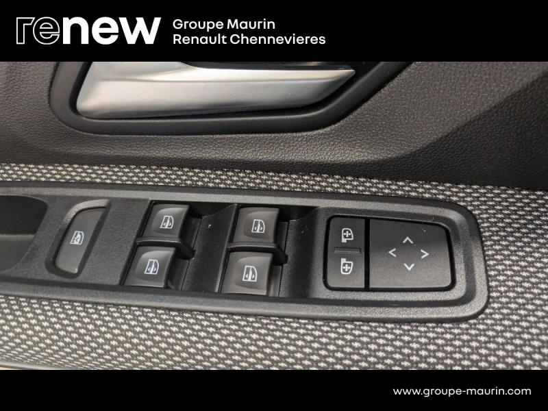 Photo 18 de l’annonce de DACIA Sandero d’occasion à vendre à CHENNEVIÈRES-SUR-MARNE