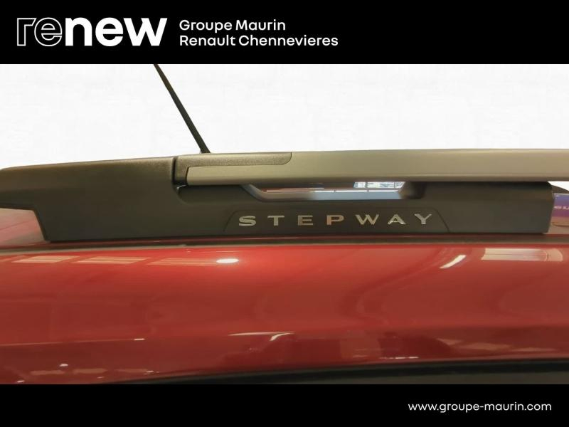 Photo 15 de l’annonce de DACIA Sandero d’occasion à vendre à CHENNEVIÈRES-SUR-MARNE