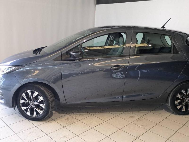 Photo 5 de l’annonce de RENAULT Zoe d’occasion à vendre à CHENNEVIÈRES-SUR-MARNE