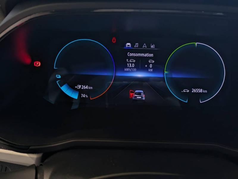 Photo 9 de l’annonce de RENAULT Zoe d’occasion à vendre à CHENNEVIÈRES-SUR-MARNE