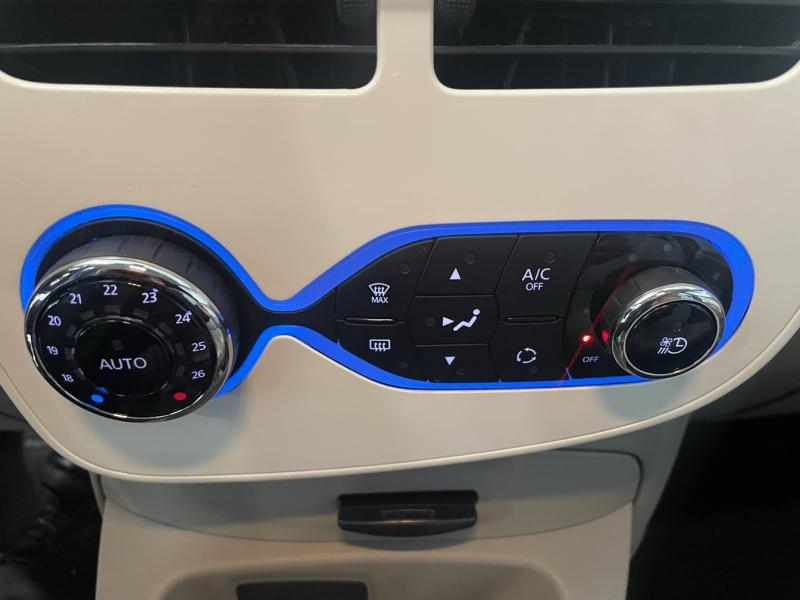 Photo 8 de l’annonce de RENAULT Zoe d’occasion à vendre à CHENNEVIÈRES-SUR-MARNE