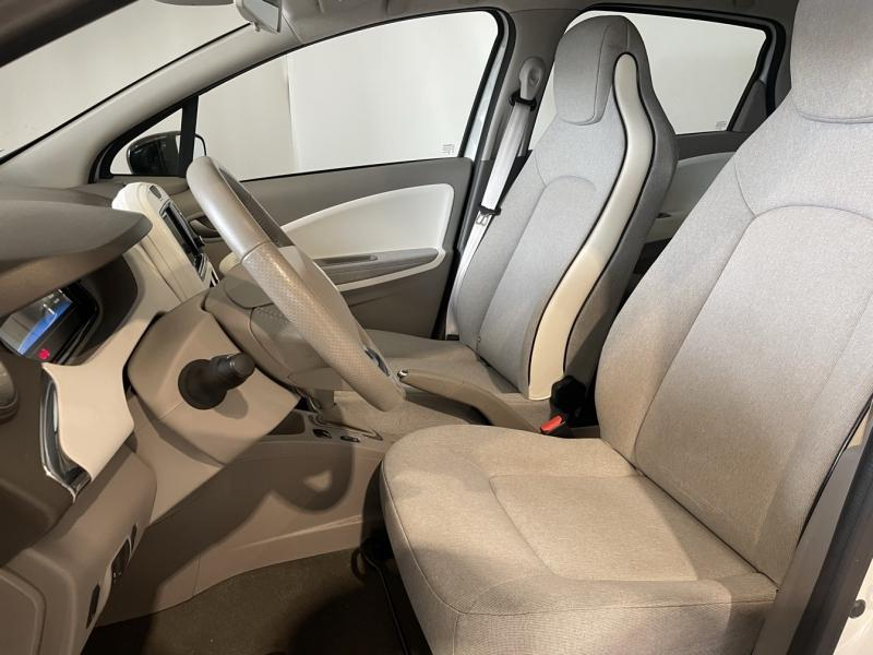 Photo 5 de l’annonce de RENAULT Zoe d’occasion à vendre à CHENNEVIÈRES-SUR-MARNE