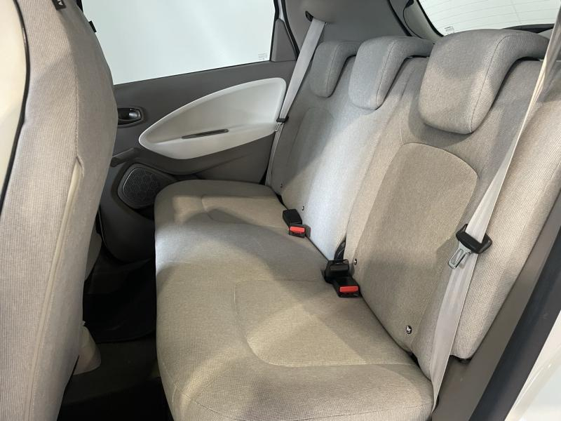 Photo 6 de l’annonce de RENAULT Zoe d’occasion à vendre à CHENNEVIÈRES-SUR-MARNE