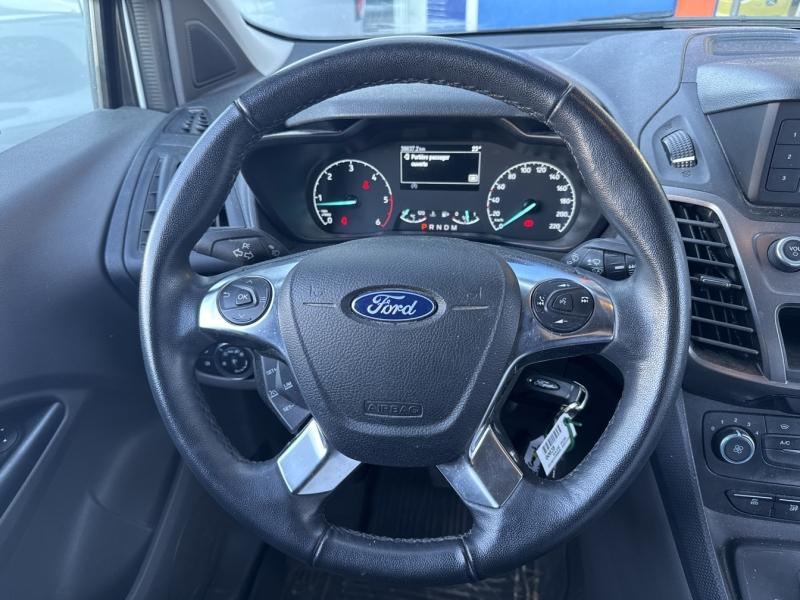 Photo 12 de l’annonce de FORD Transit Connect VUL d’occasion à vendre à VITROLLES