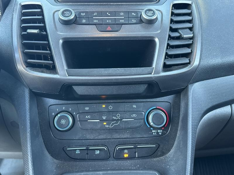 Photo 17 de l’annonce de FORD Transit Connect VUL d’occasion à vendre à VITROLLES