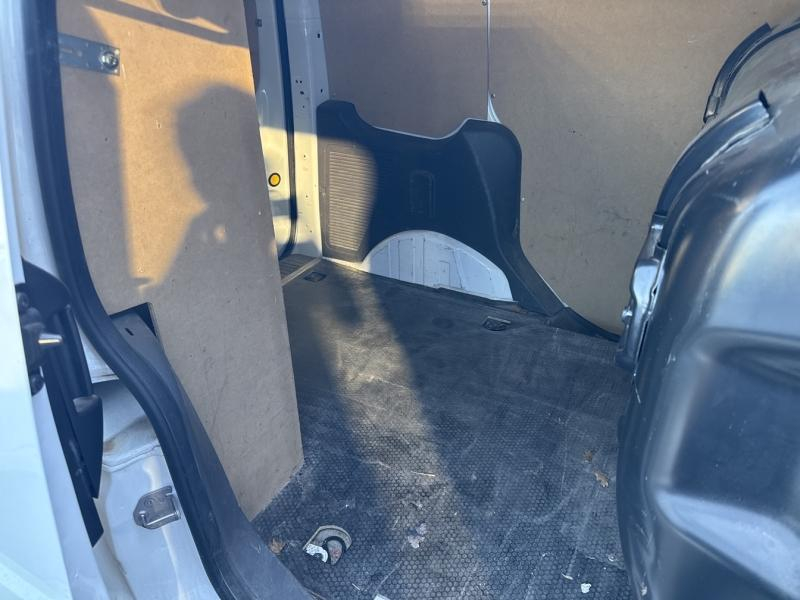 Photo 19 de l’annonce de FORD Transit Connect VUL d’occasion à vendre à VITROLLES