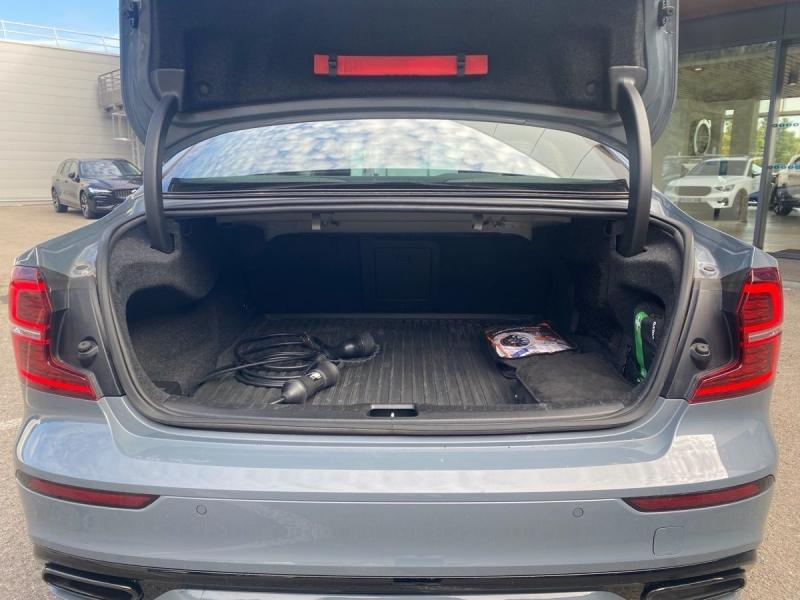 Photo 12 de l’annonce de VOLVO S60 d’occasion à vendre à AIX-EN-PROVENCE