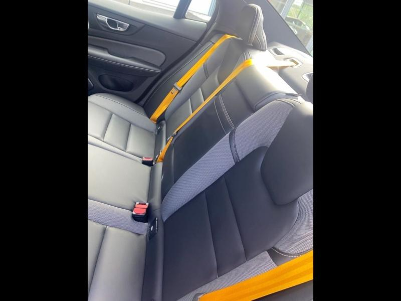 Photo 14 de l’annonce de VOLVO S60 d’occasion à vendre à AIX-EN-PROVENCE