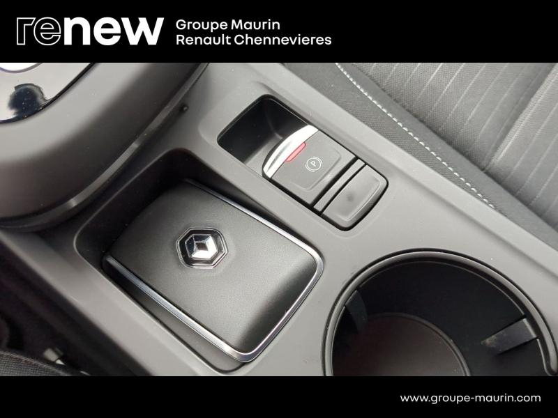 group.seo.links.detann.title Photo 20 de l’annonce de RENAULT Arkana d’occasion à vendre à CHENNEVIÈRES-SUR-MARNE