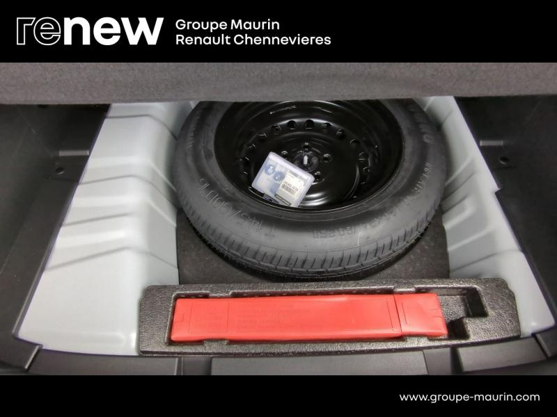 Photo 10 de l’annonce de RENAULT Arkana d’occasion à vendre à CHENNEVIÈRES-SUR-MARNE