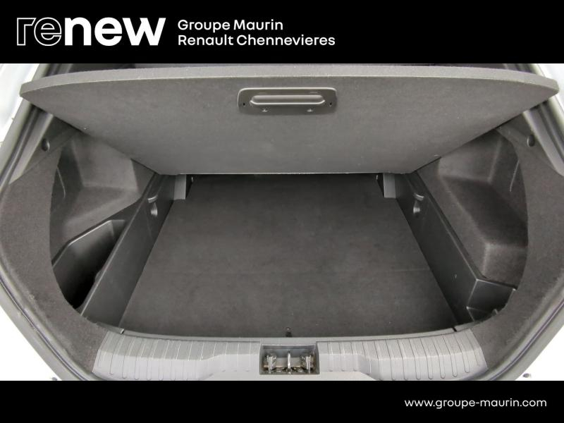 Photo 11 de l’annonce de RENAULT Arkana d’occasion à vendre à CHENNEVIÈRES-SUR-MARNE