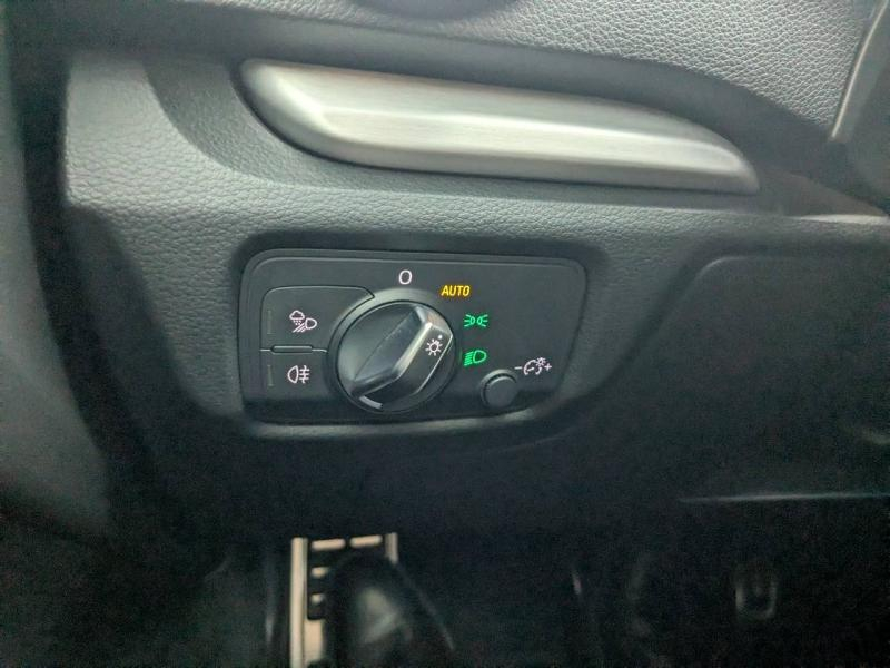 group.seo.links.detann.title Photo 16 de l’annonce de AUDI A3 Sportback d’occasion à vendre à PAYS DE GEX