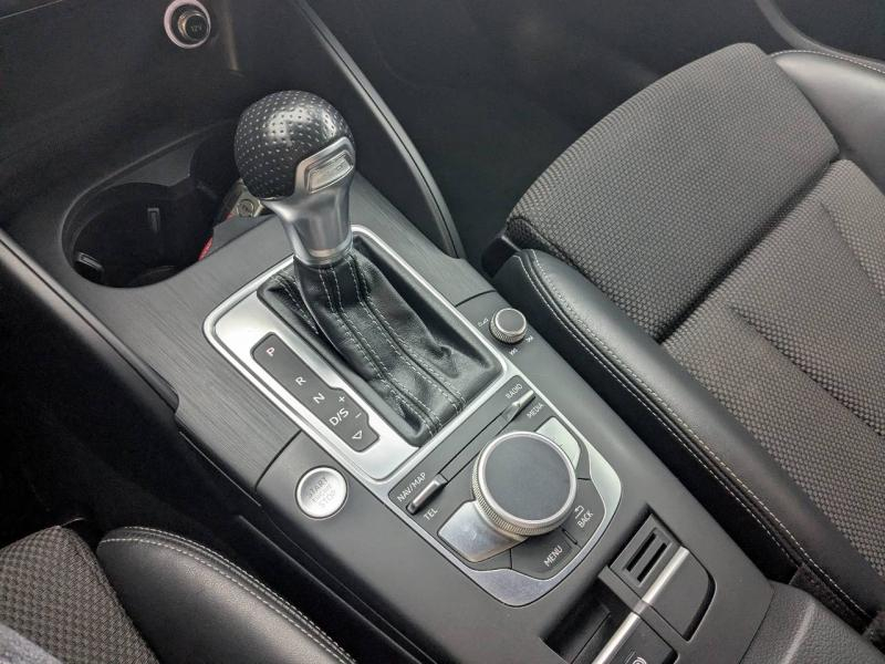 group.seo.links.detann.title Photo 19 de l’annonce de AUDI A3 Sportback d’occasion à vendre à PAYS DE GEX