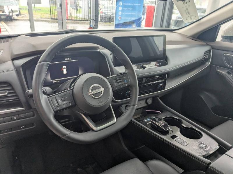 Photo 9 de l’annonce de NISSAN X-Trail d’occasion à vendre à PAYS DE GEX