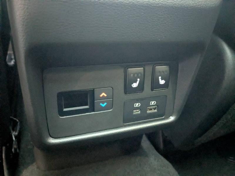 Photo 20 de l’annonce de NISSAN X-Trail d’occasion à vendre à PAYS DE GEX