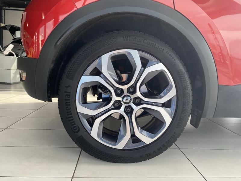 Photo 8 de l’annonce de RENAULT Captur d’occasion à vendre à PAYS DE GEX