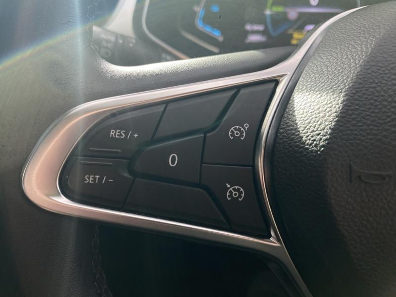 Photo 11 de l’annonce de RENAULT Captur d’occasion à vendre à PAYS DE GEX